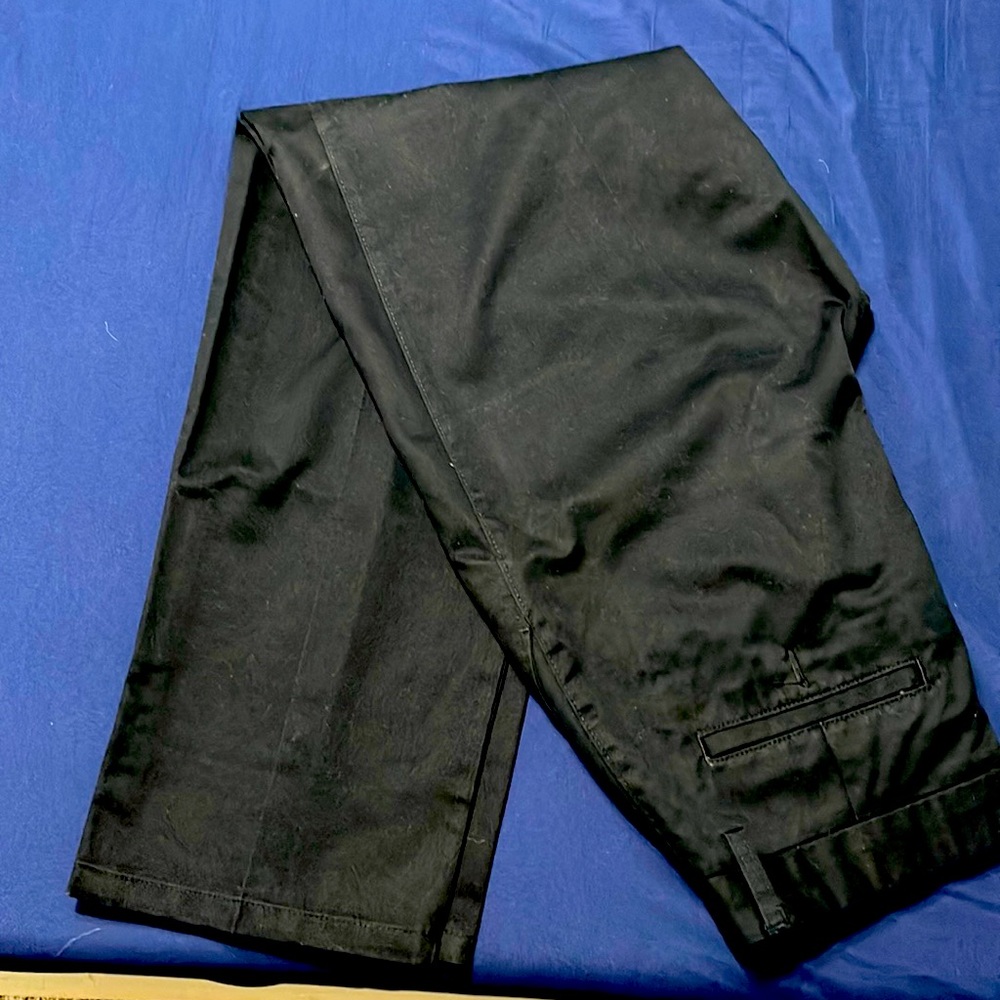 Black/Blue St. John’s Bay Dress Pants